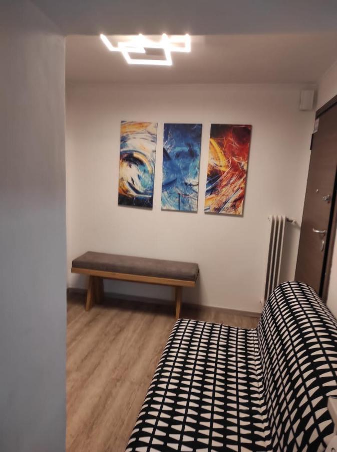 Stylish, Comfortable, Basement Loft-Like Apartment With Amenities Aten Exteriör bild