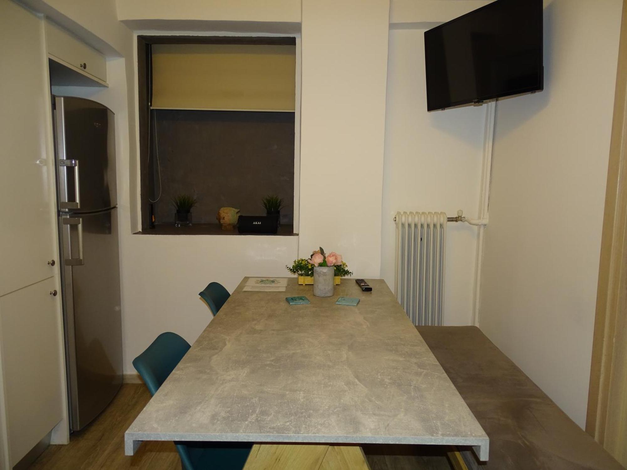 Stylish, Comfortable, Basement Loft-Like Apartment With Amenities Aten Exteriör bild